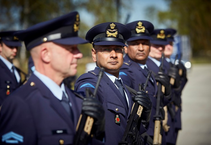 De huidige rechtspositie van de reservist wordt onderzocht op alle relevante aspecten. (Foto: Phil Nijhuis/MCD) 